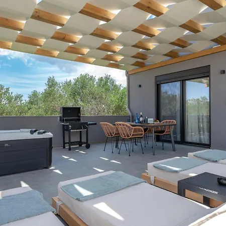 Rosy Collection Villa *